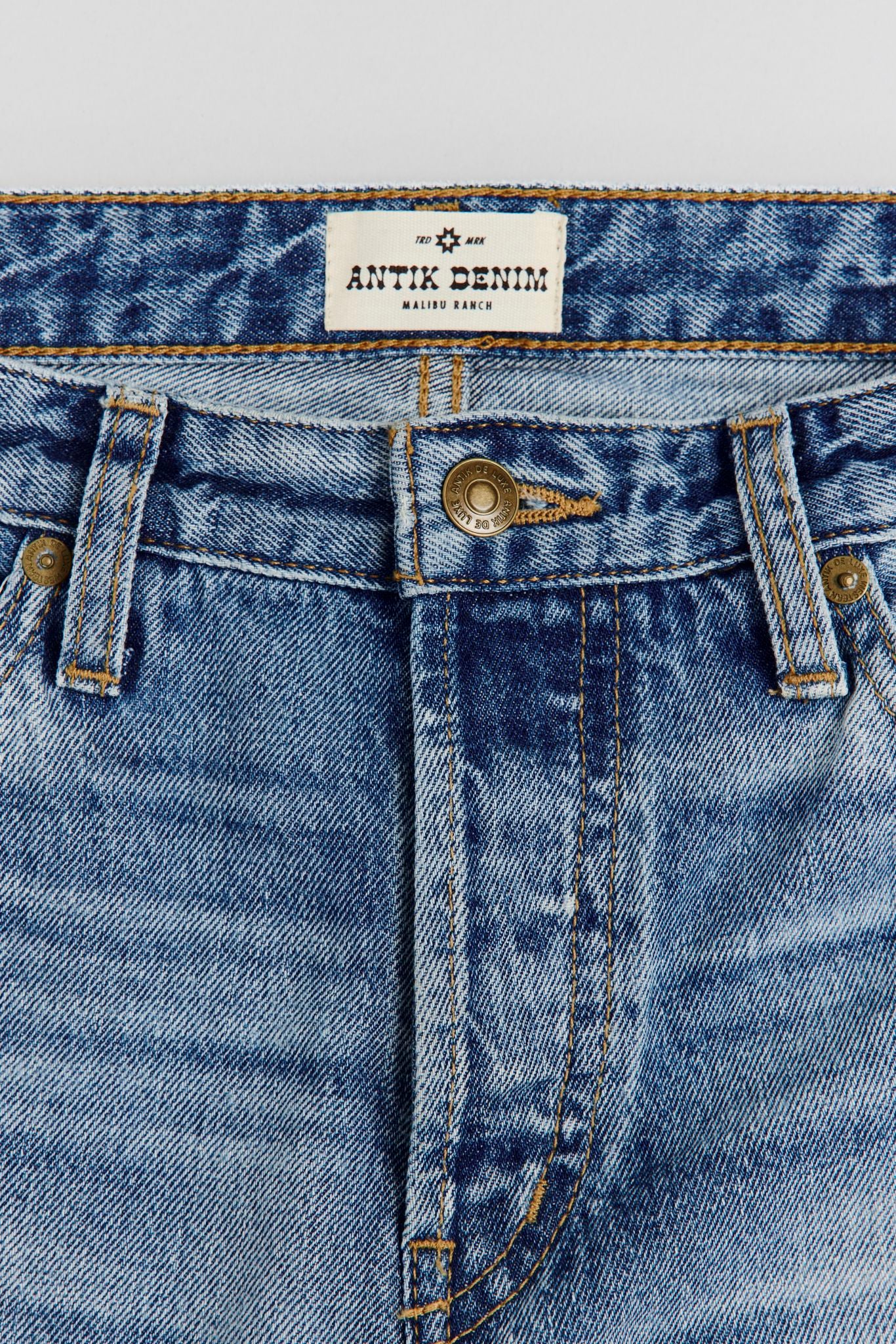 AW1505NEV NEVADA BOYFRIEND JEANS