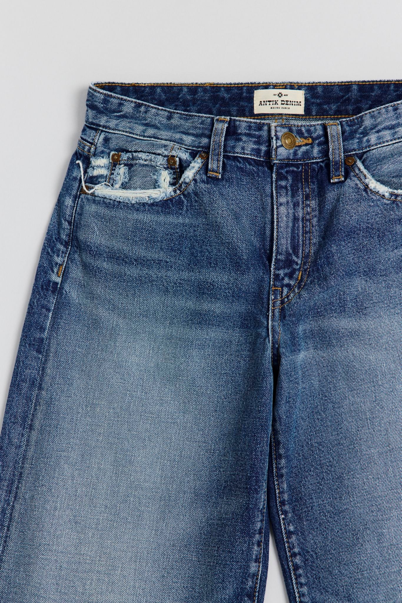 AW1660KAN KANSAS RIBCAGE LOOSE JEANS