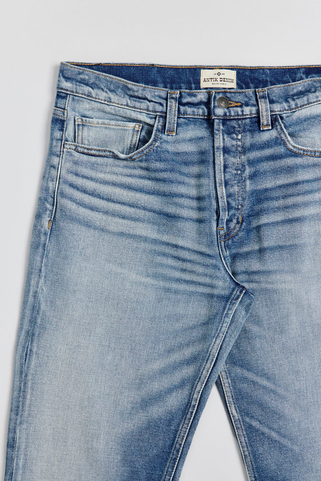 AM1400ARI ARIZONA RELAXED STRAIGHT JEANS