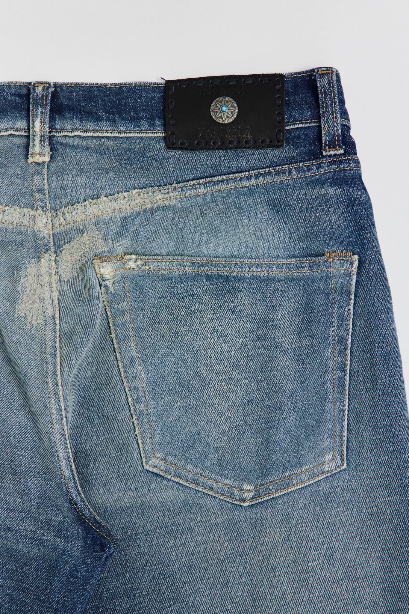 AM1400COL COLORADO RELAXED STRAIGHT JEANS