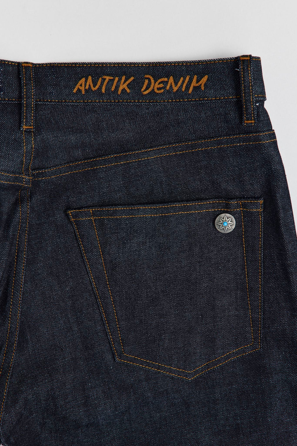 AM1001 RAW SLIM STRAIGHT JEANS