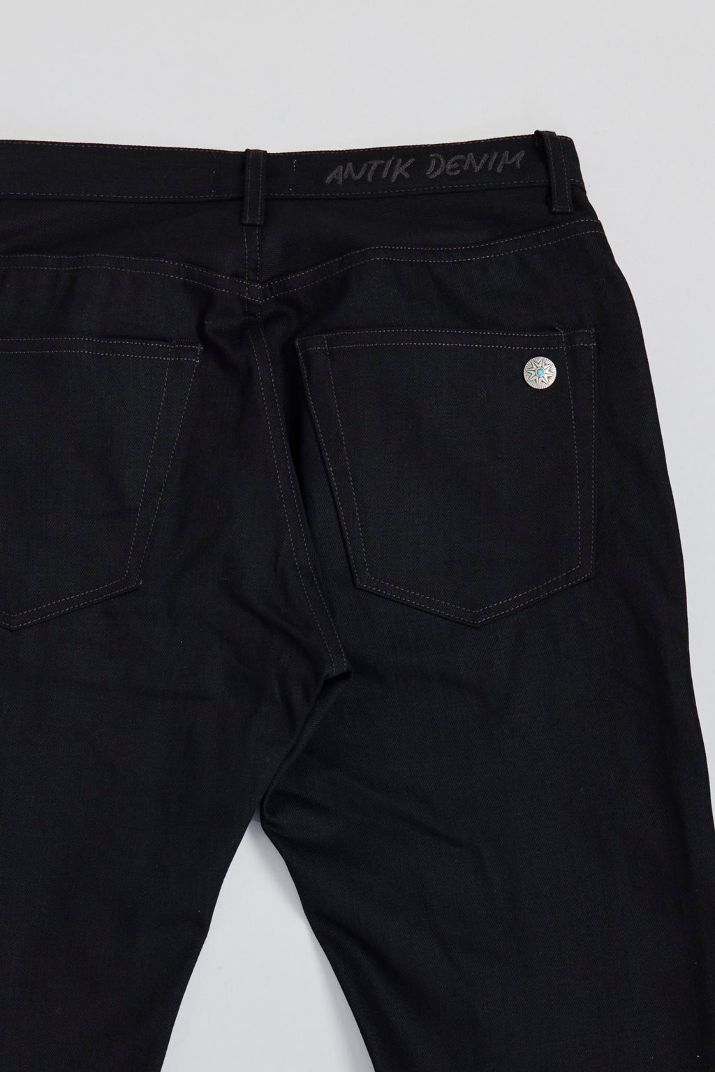 AM1002 RAW SLIM STRAIGHT JEANS