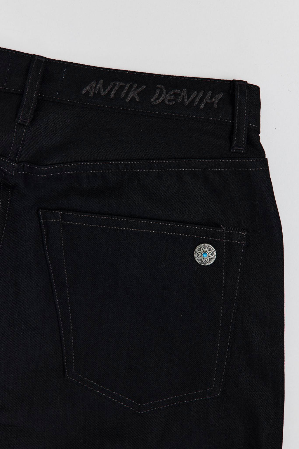AM1002 RAW SLIM STRAIGHT JEANS