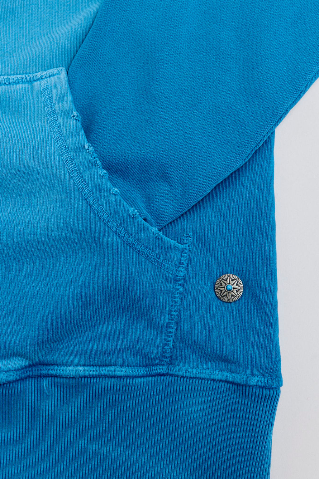AM9800 TURQUOISE HOODIE