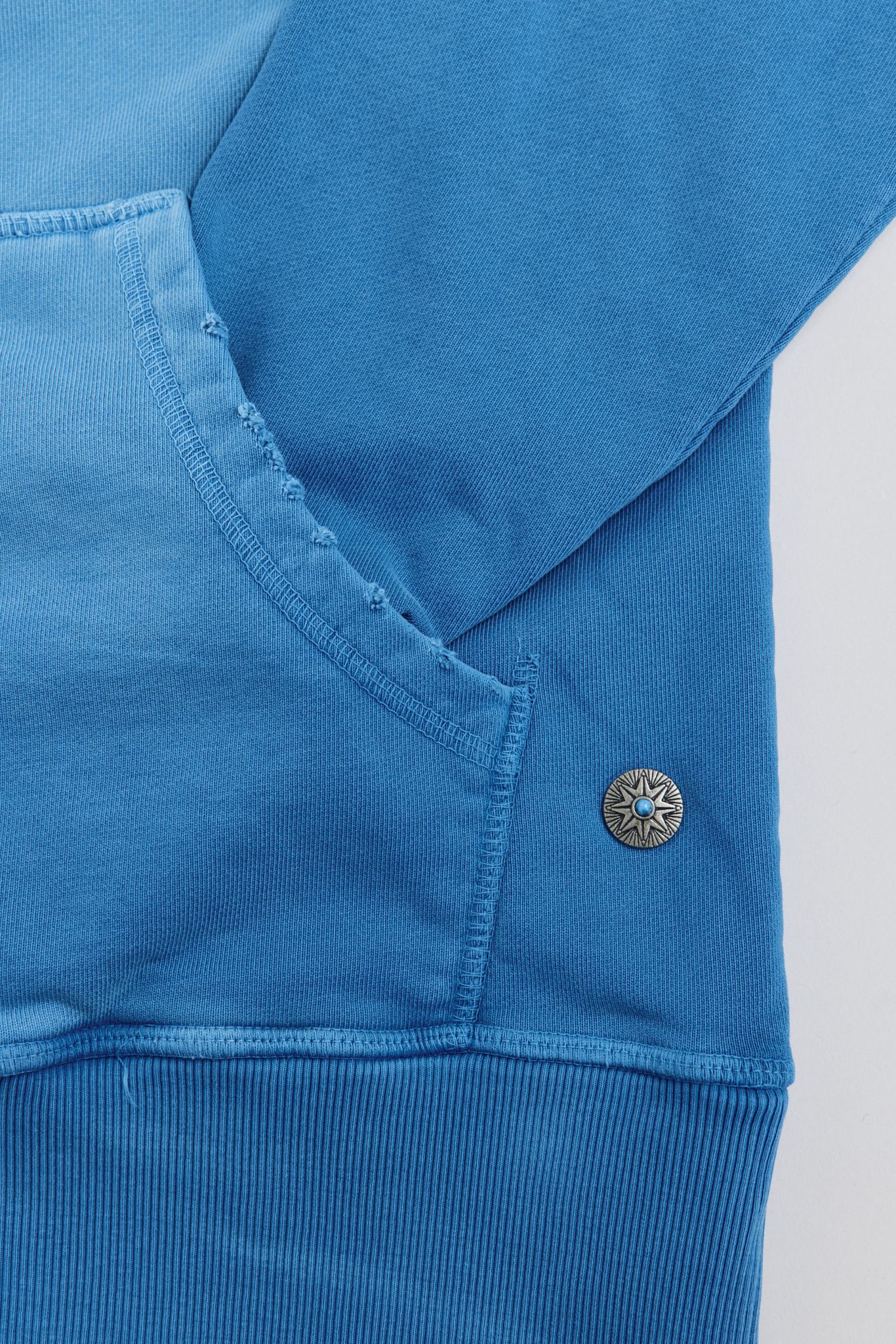 AM9800 TURQUOISE HOODIE