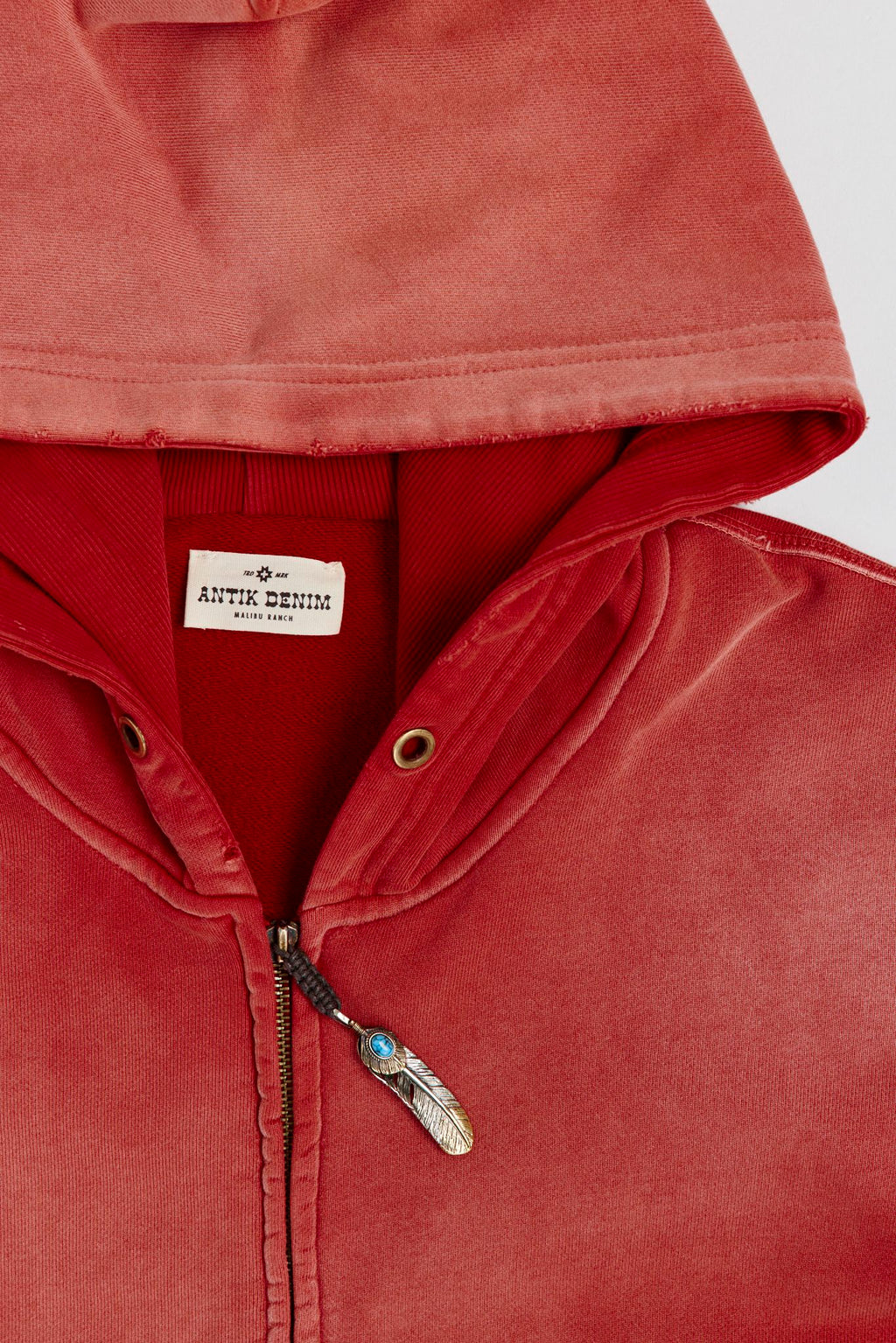 AM9800 RED HOODIE