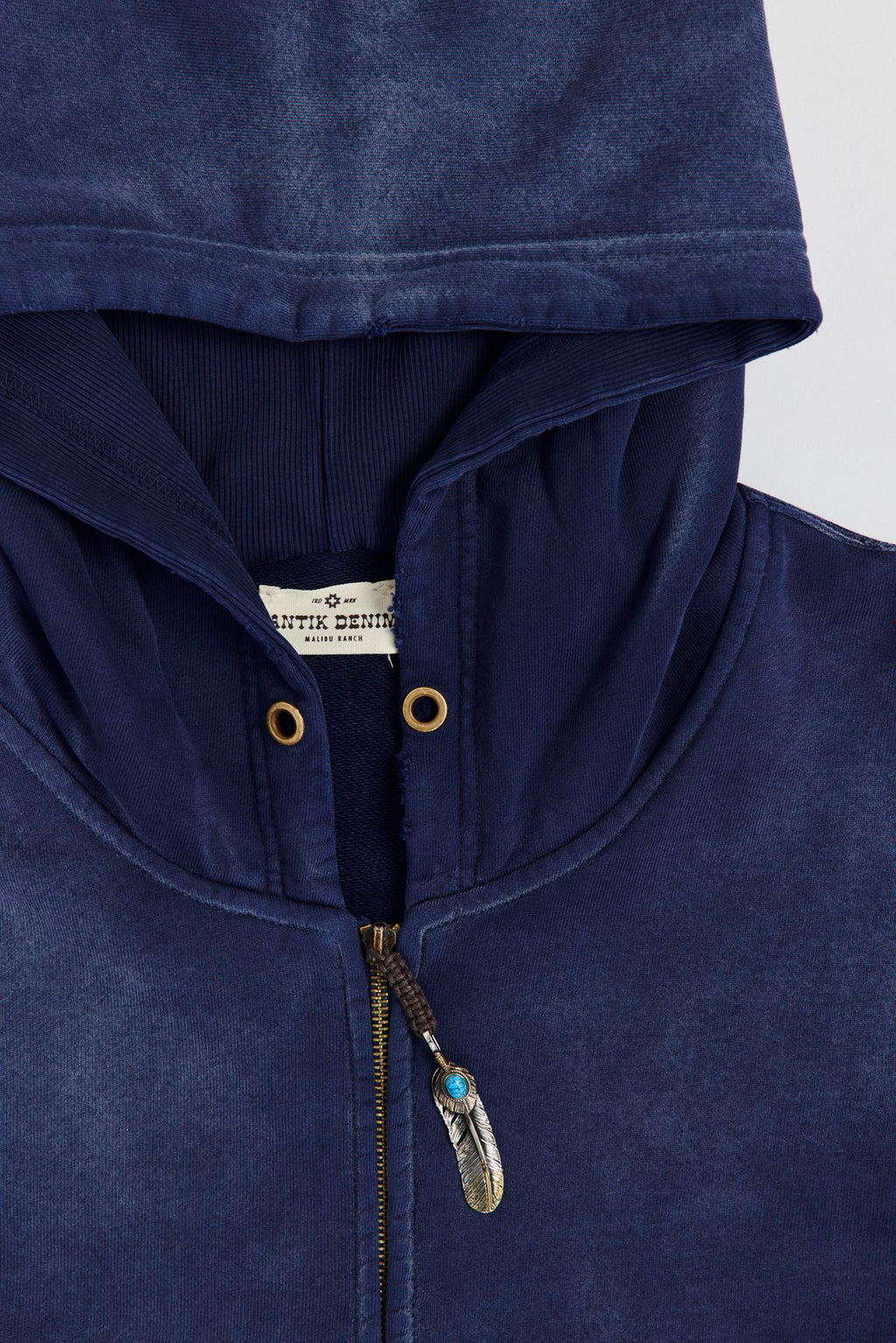 AM9800 NAVY HOODIE