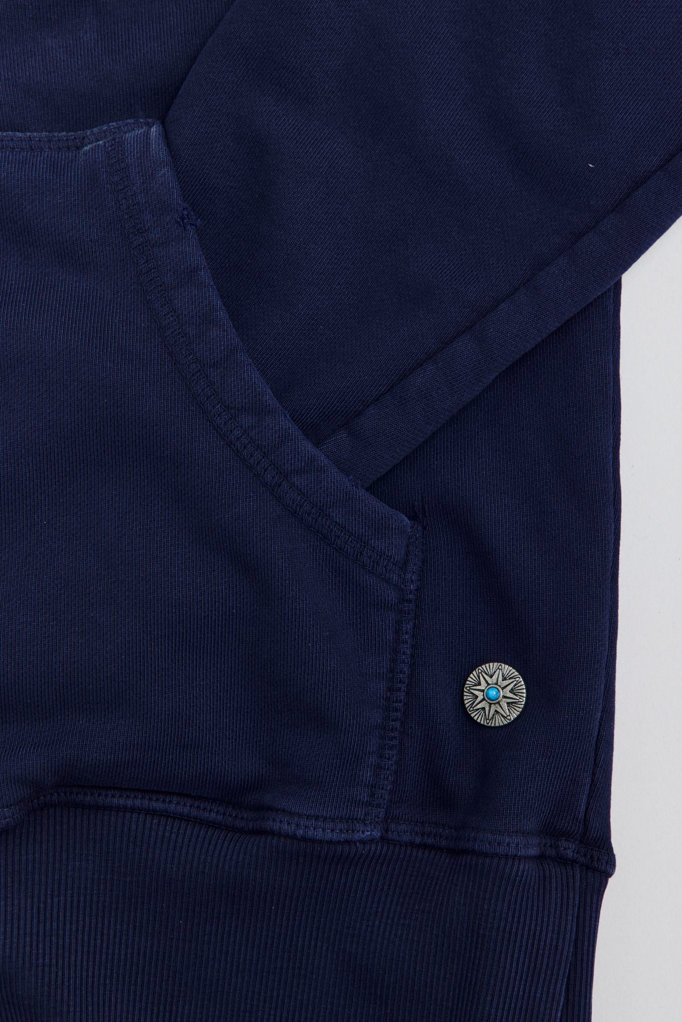AM9800 NAVY HOODIE