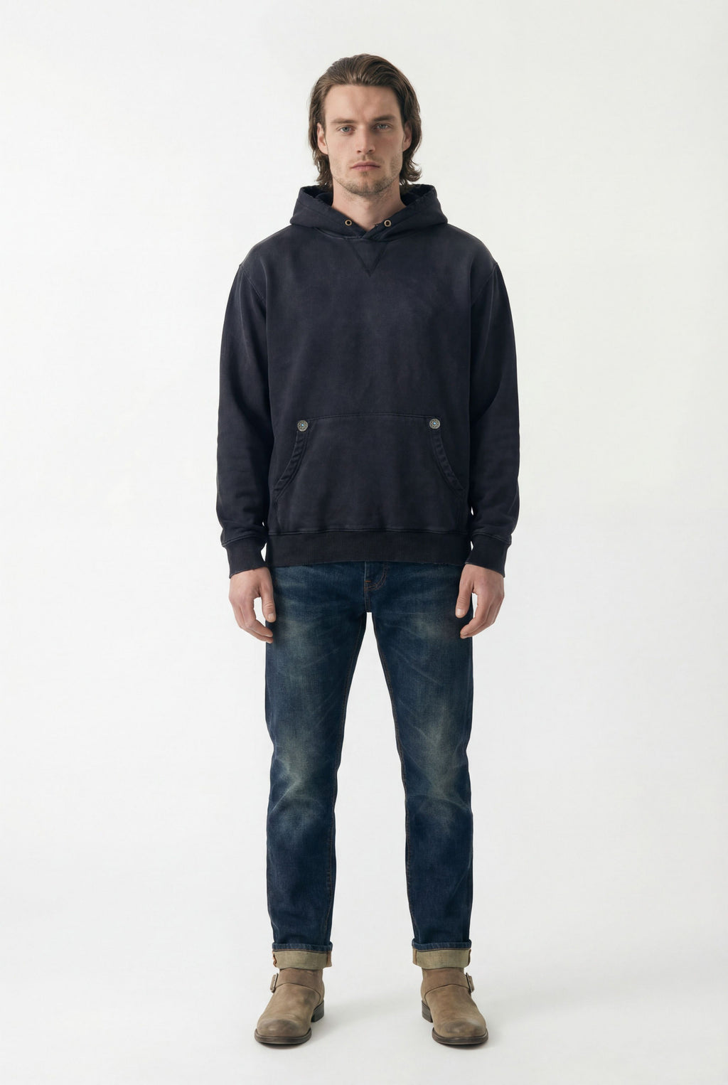 AM8500 BLACK HOODIE