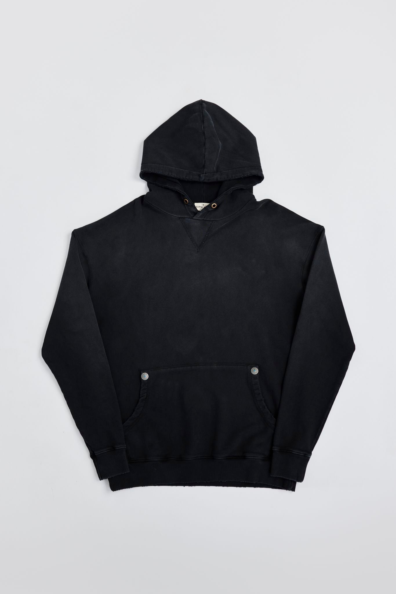 AM8500 BLACK HOODIE