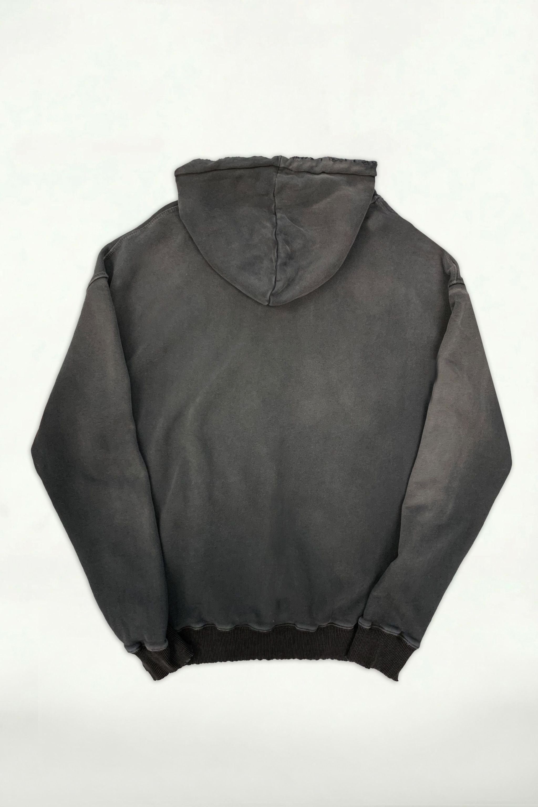 AM8500 BLACK HOODIE