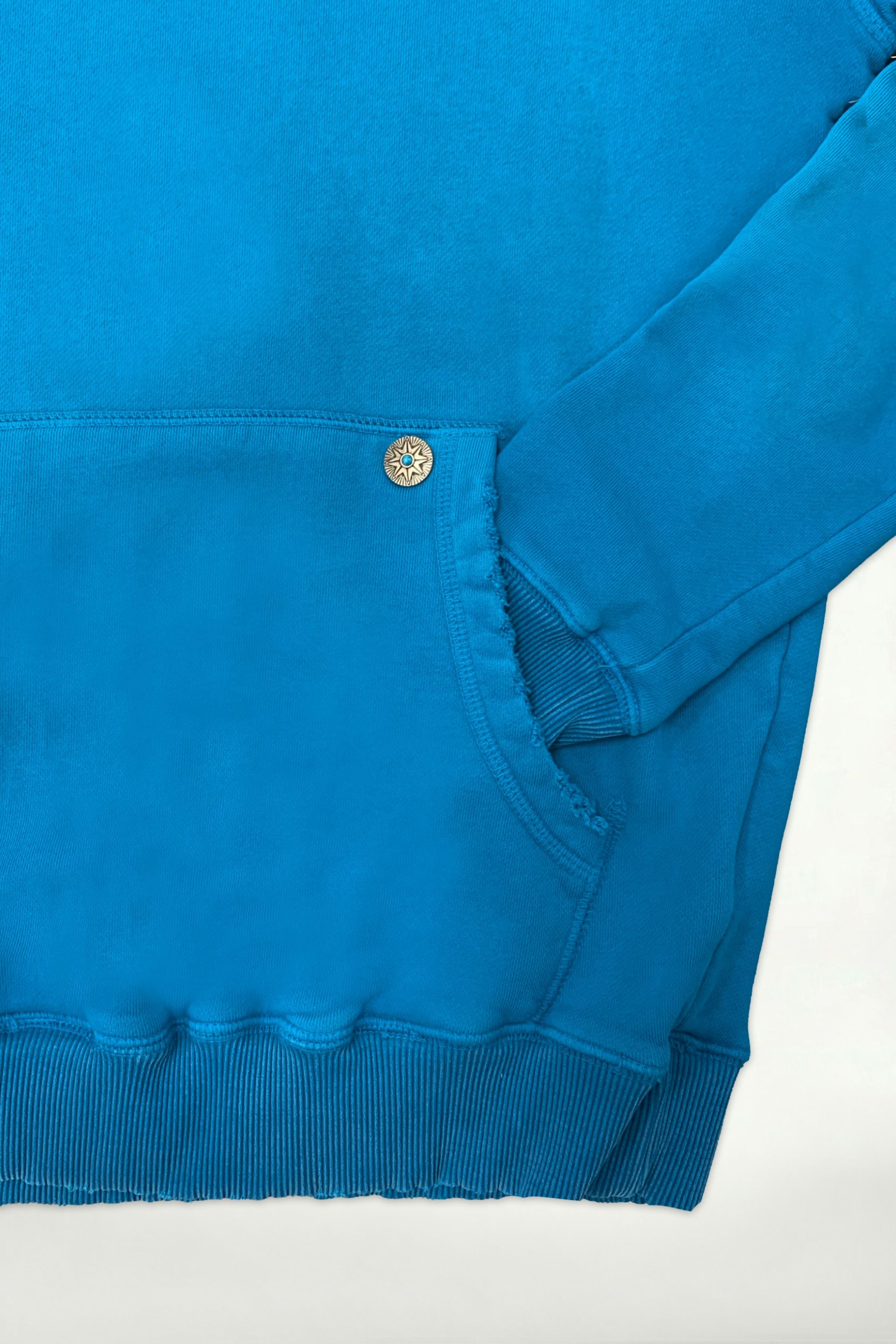 AM8500 TURQUOISE HOODIE