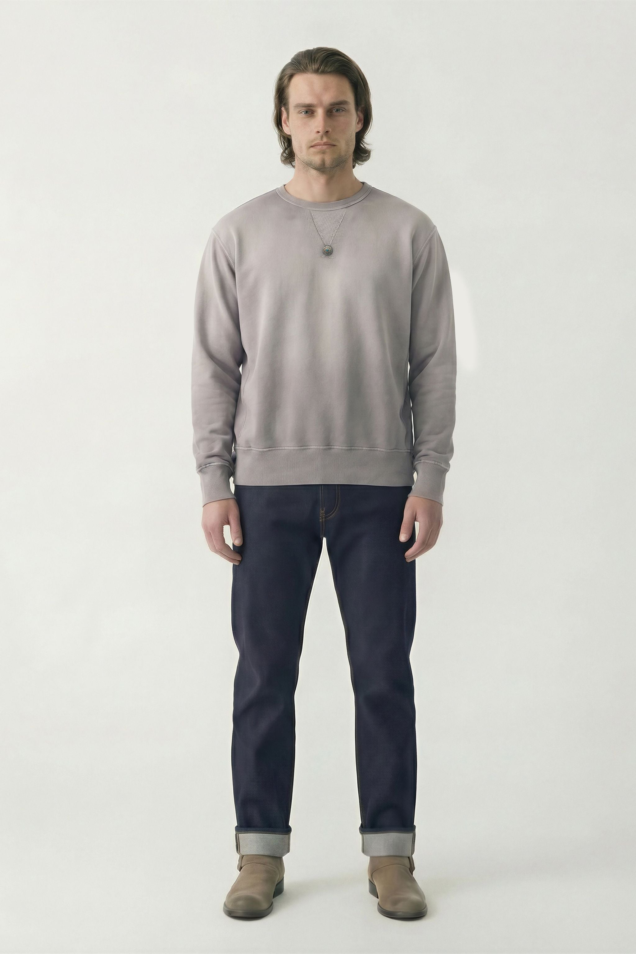 AM8700 GREY CREWNECK SWEATER