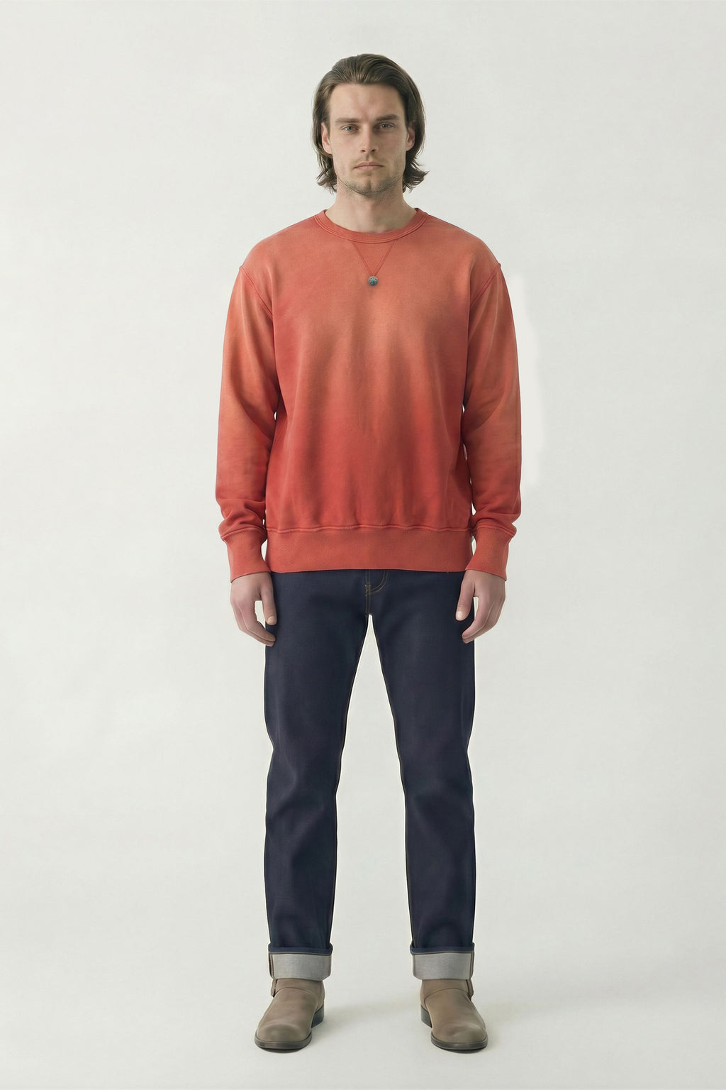 AM8700 RED CREWNECK SWEATER