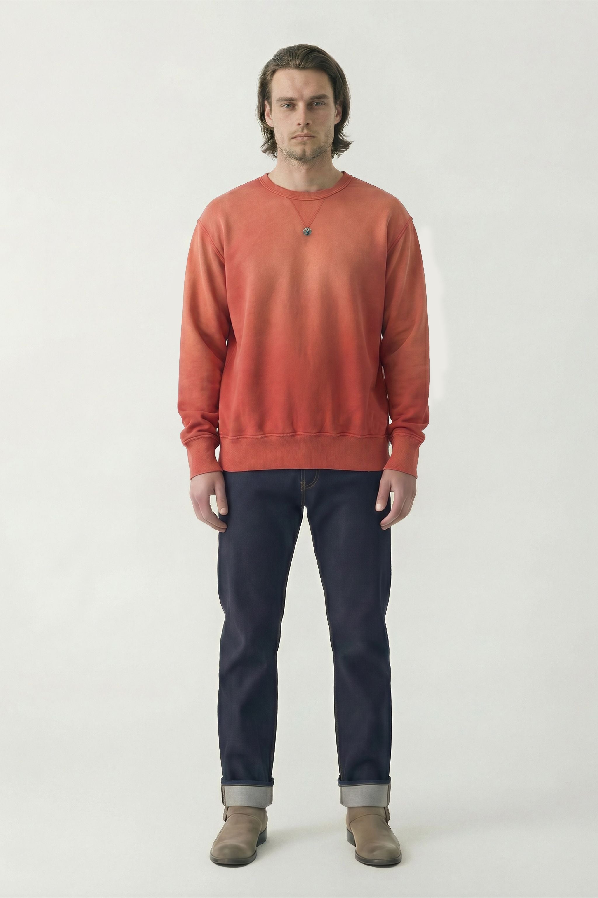 AM8700 RED CREWNECK SWEATER