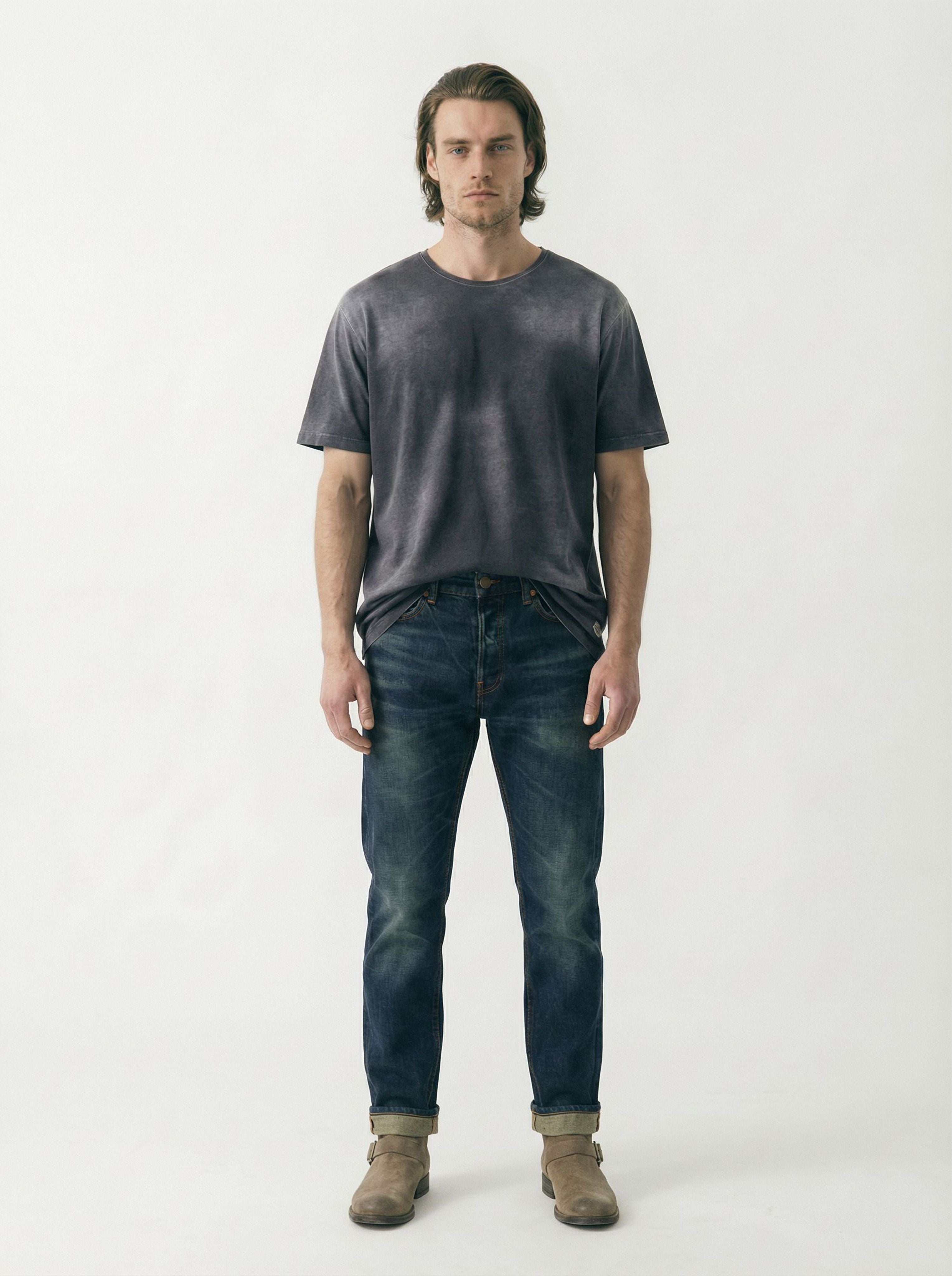 AM1001 HERITAGE SLIM STRAIGHT JEANS