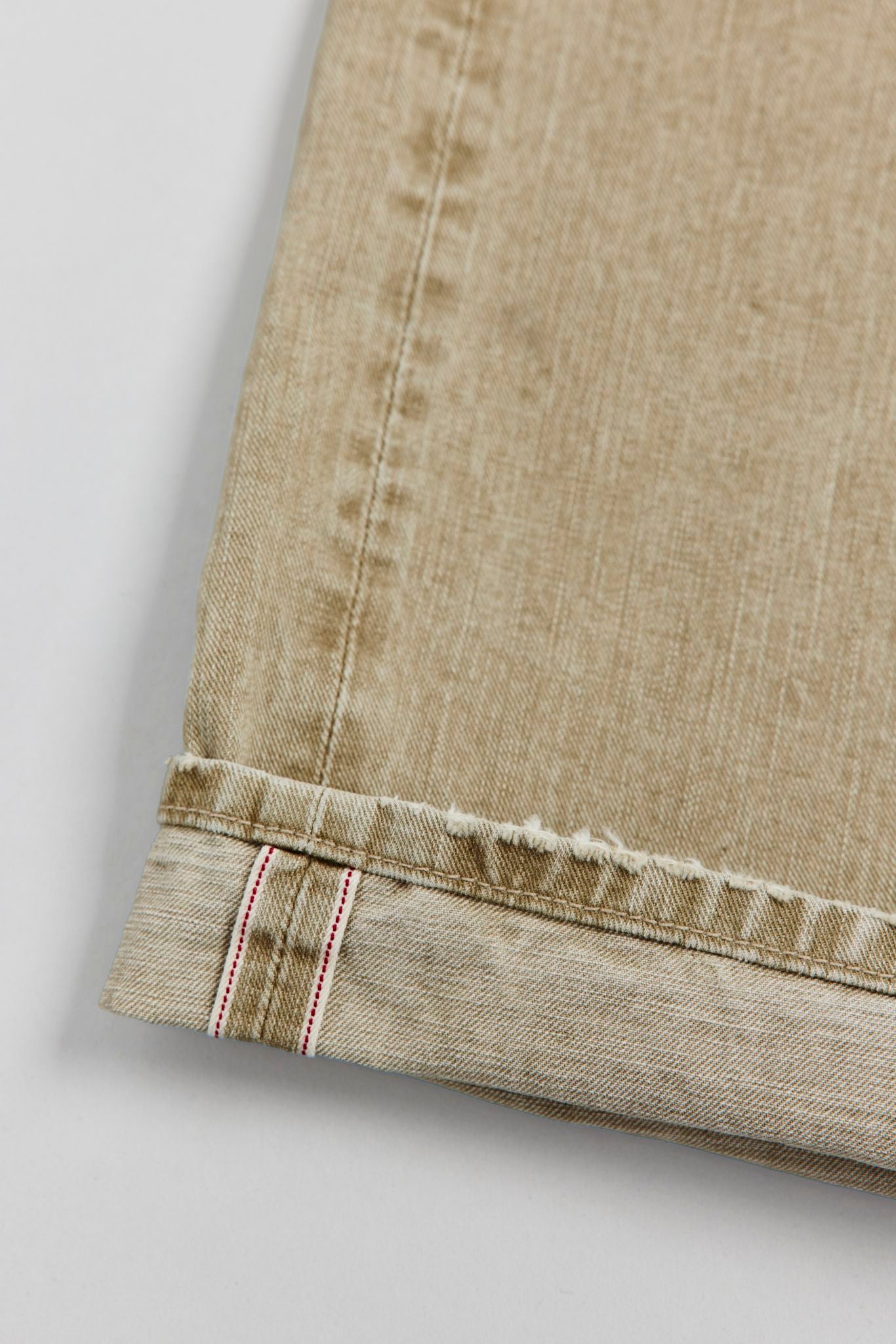 AM1003 VINTAGE SLIM STRAIGHT JEANS