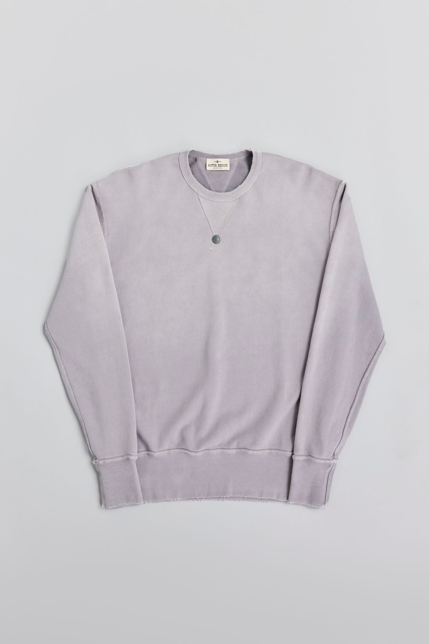 AM8700W GREY CREW NECK SWEATER