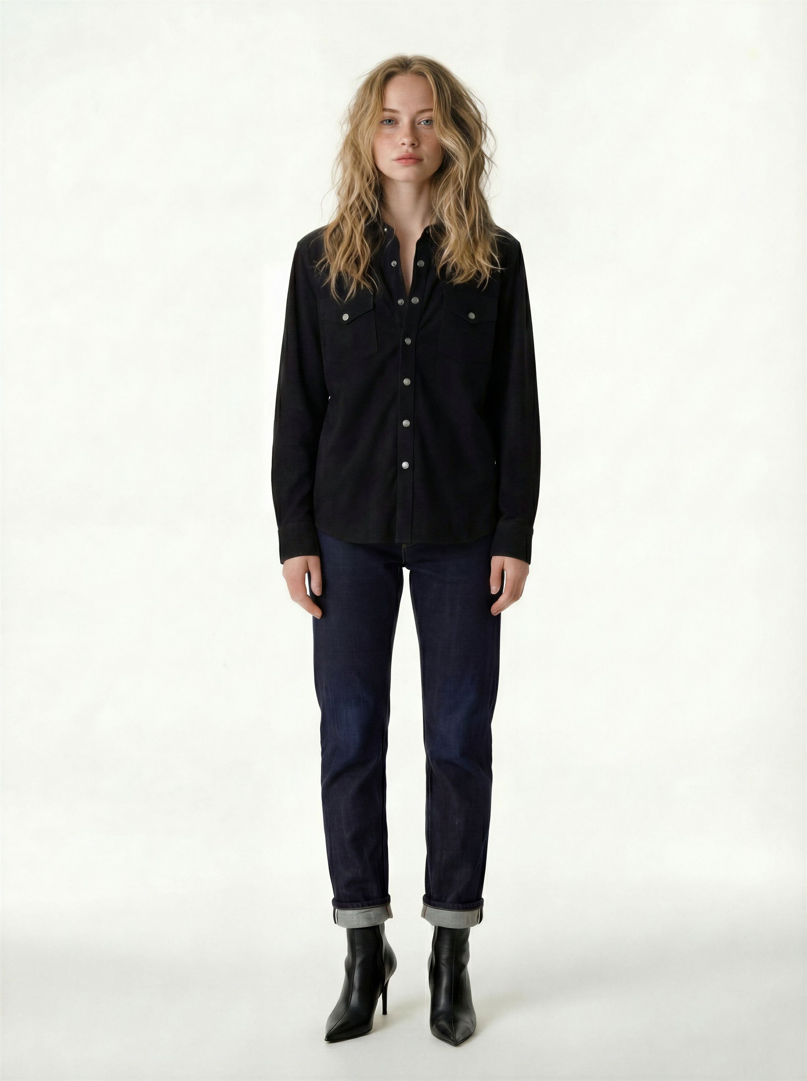 AM6005W BLACK SHIRT