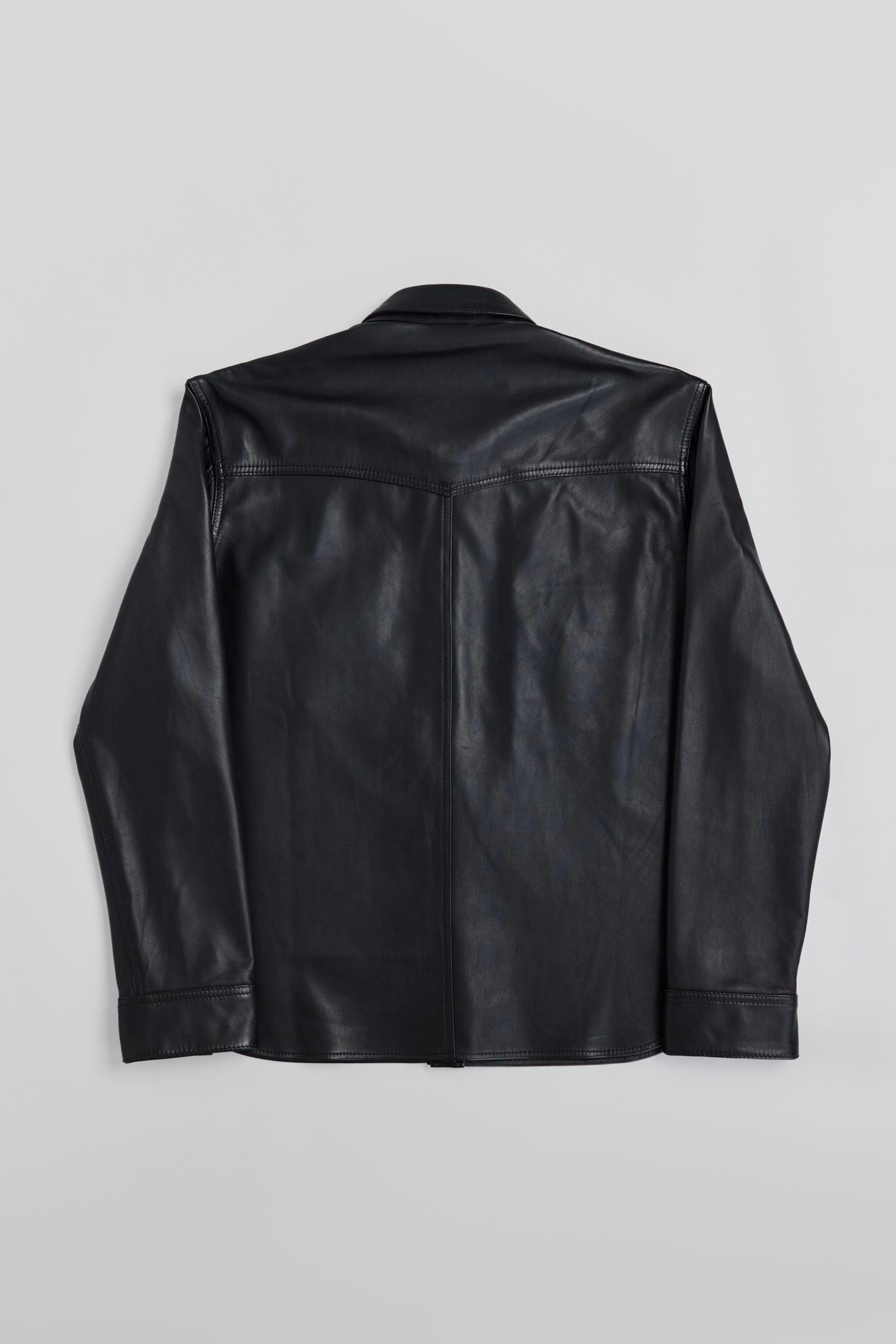 AM6006W BLACK SHIRT