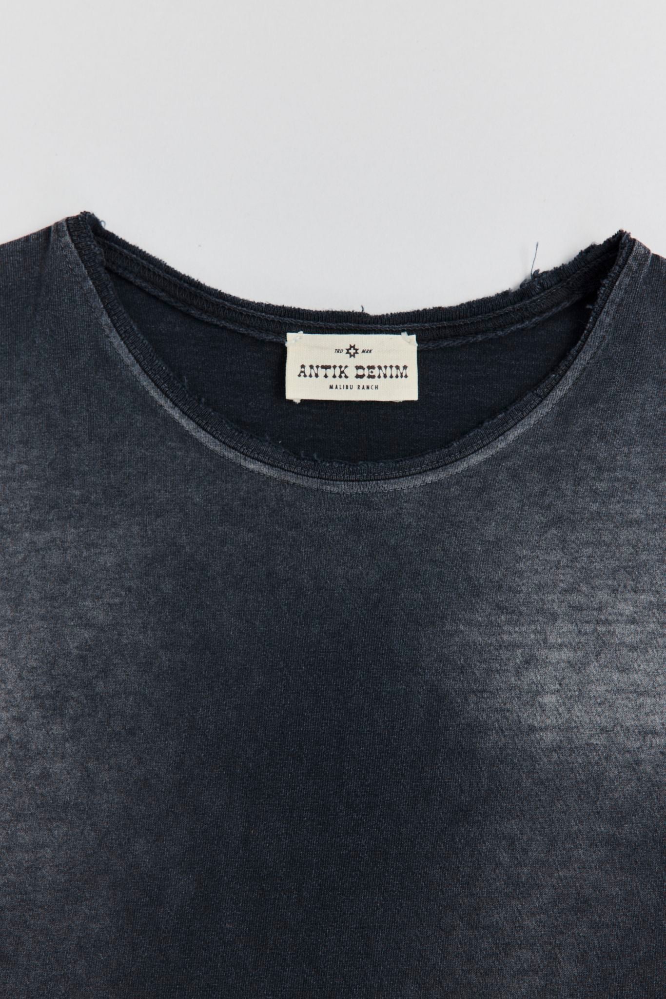 AM9100W BLACK T-SHIRT