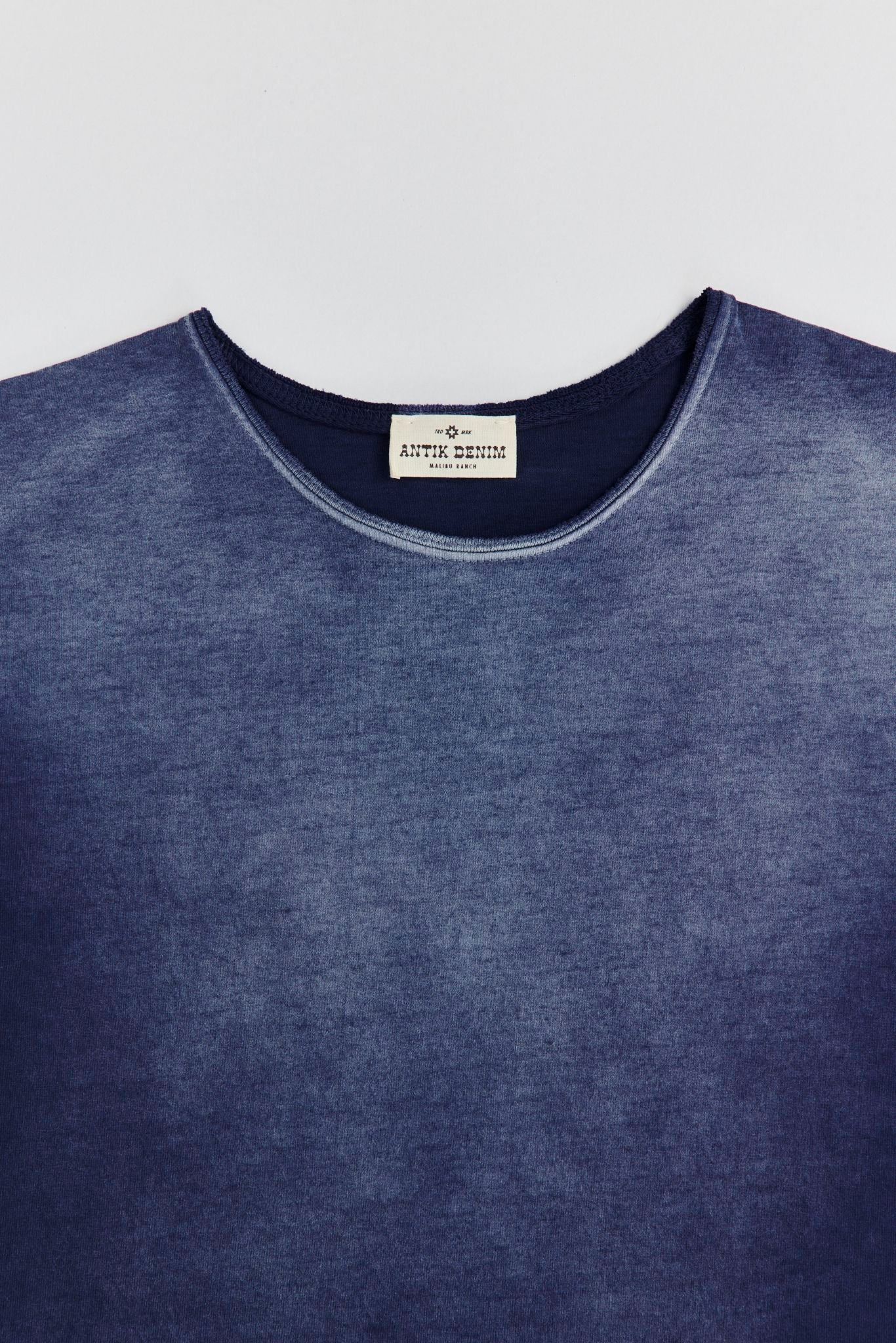 AM9100W NAVY T-SHIRT