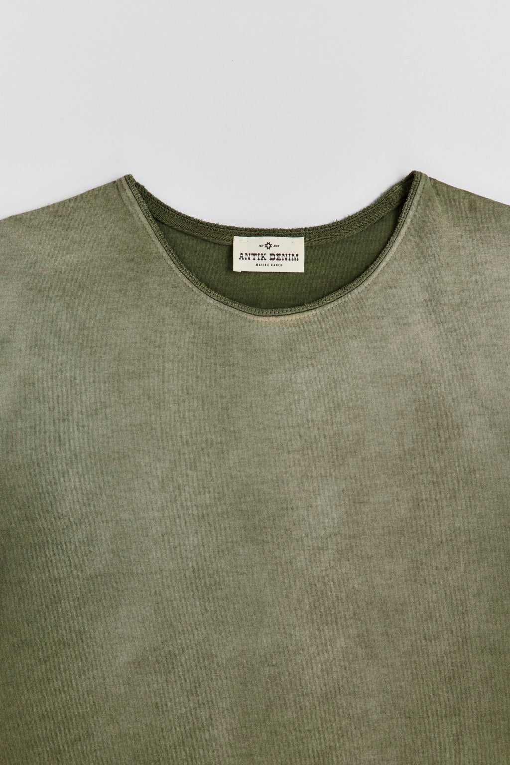 AM9100W OLIVE T-SHIRT