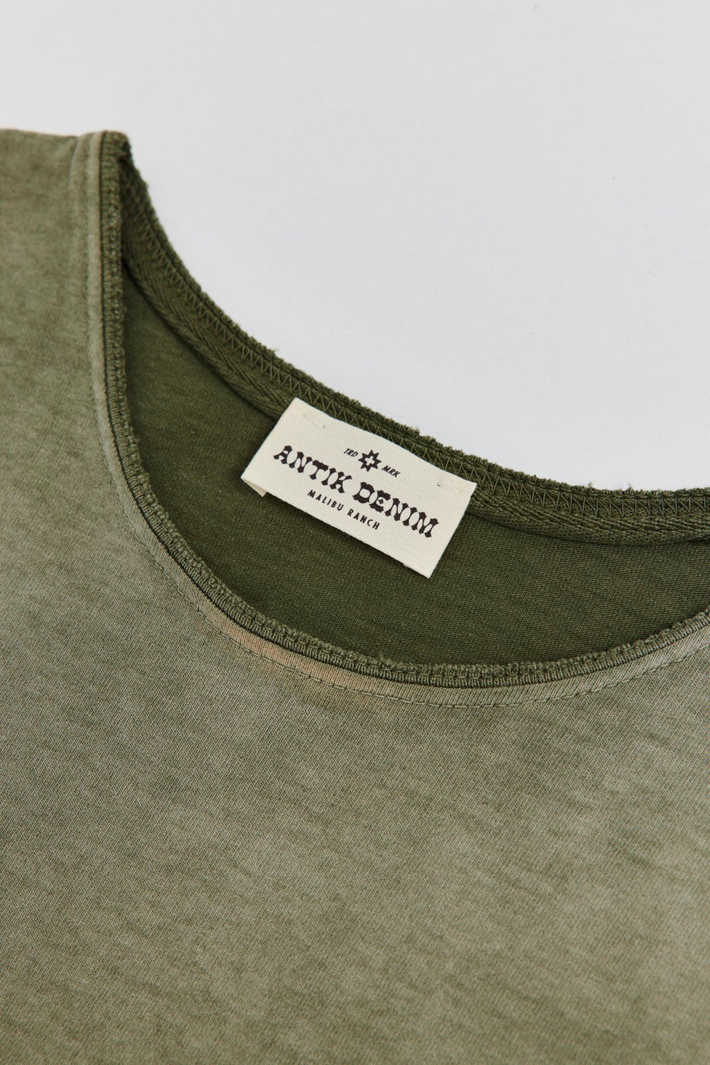 AM9100W OLIVE T-SHIRT