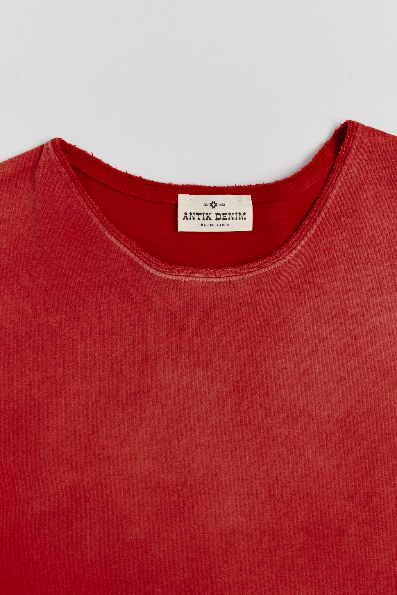 AM9100W RED T-SHIRT