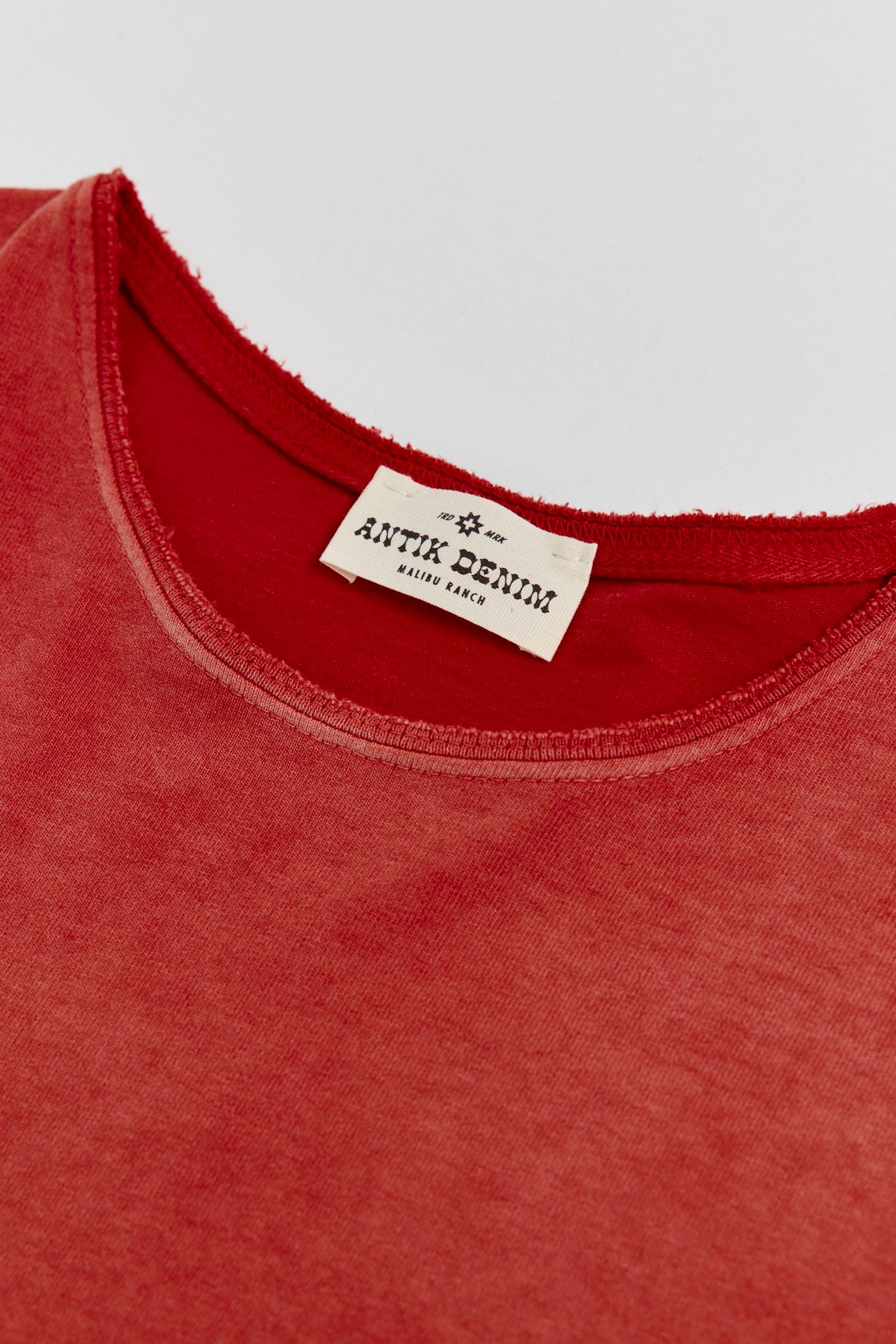 AM9100W RED T-SHIRT