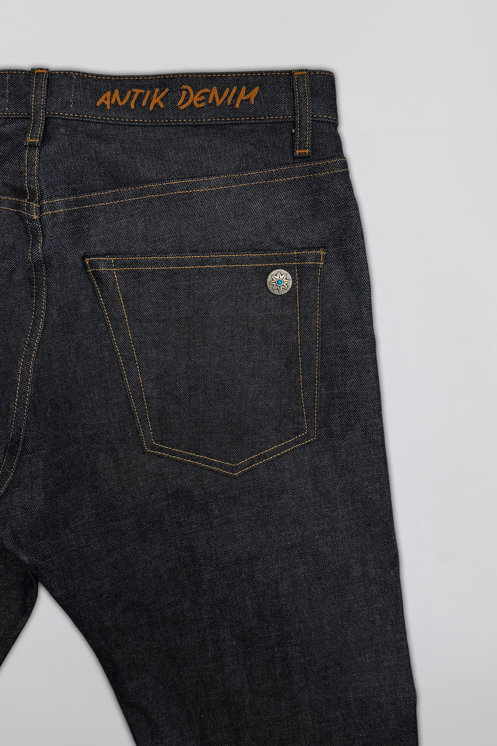 AM1004W RAW SLIM STRAIGHT JEANS