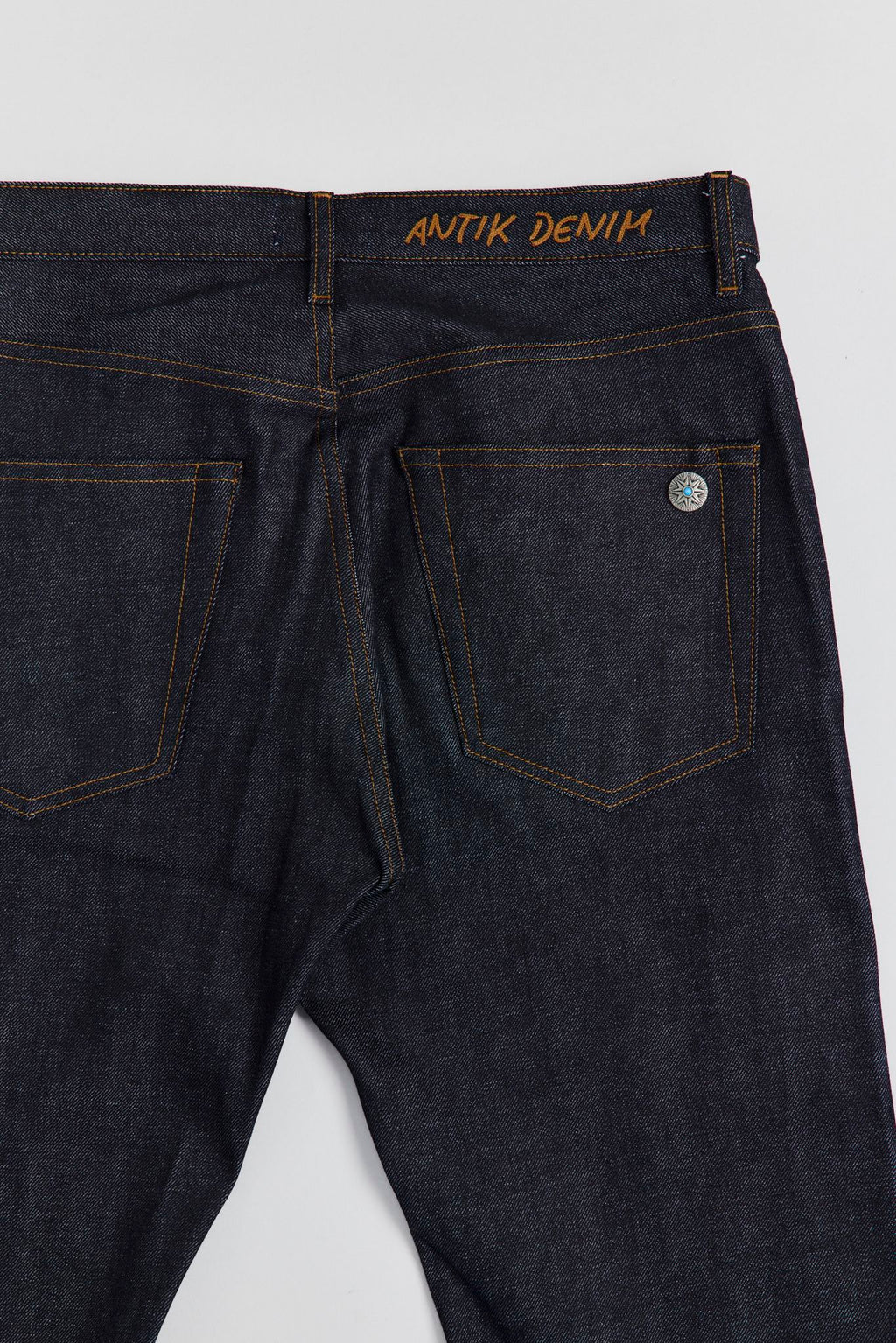 AM1001W RAW SLIM STRAIGHT JEANS