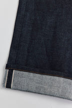 AM1001W RAW SLIM STRAIGHT JEANS