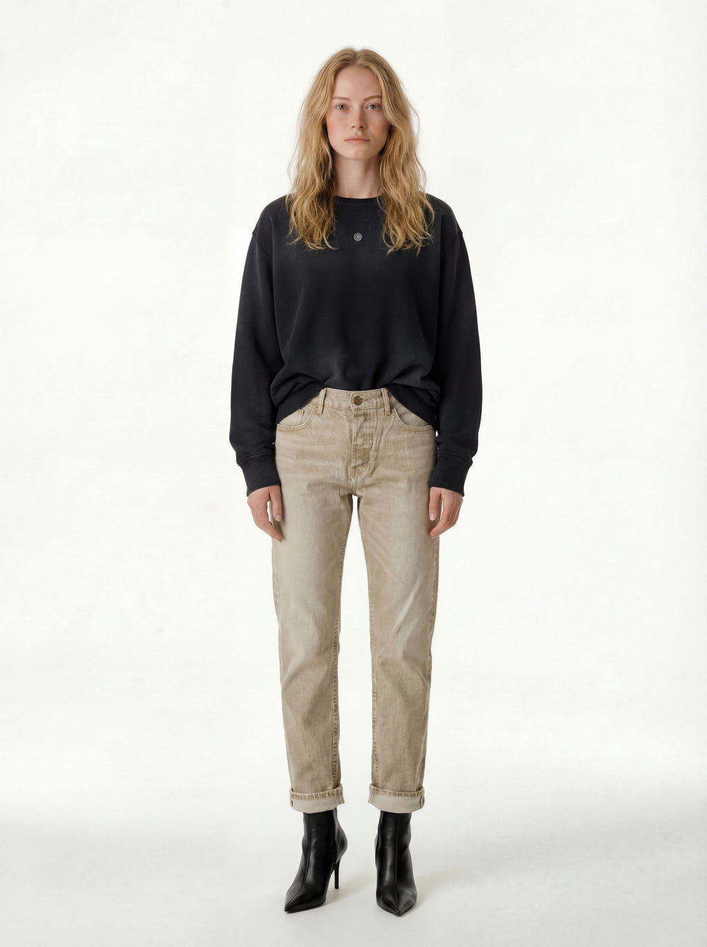 AM1003W VINTAGE SLIM STRAIGHT JEANS