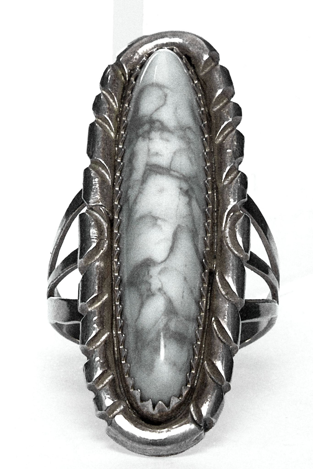 NA30002 RING RINGS