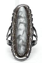 NA30002 RING RINGS