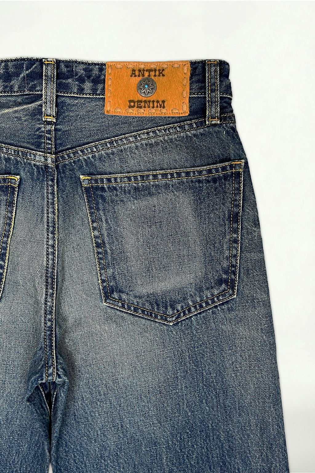 AW1505 SOCCORO BOYFRIEND JEANS