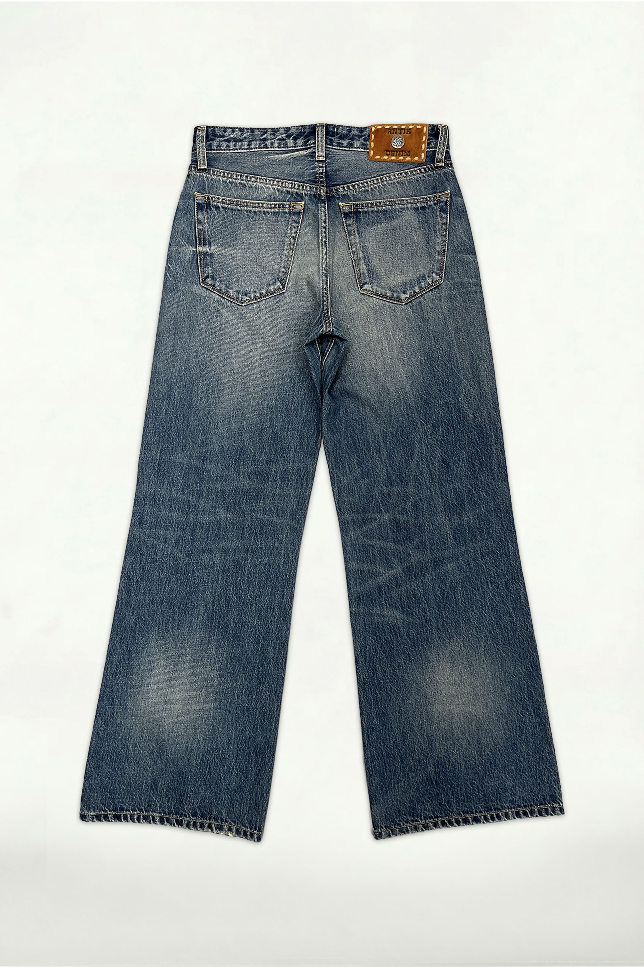 AW1660 PRINCETON RIBCAGE LOOSE JEANS